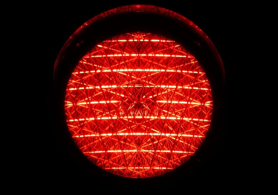 Dinas Damkar Lebak Bantu Kecelakaan di Hutan Kota